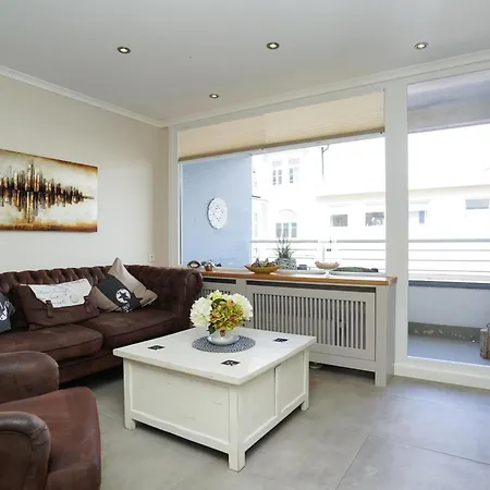 Friedrichstrasse Apartman *